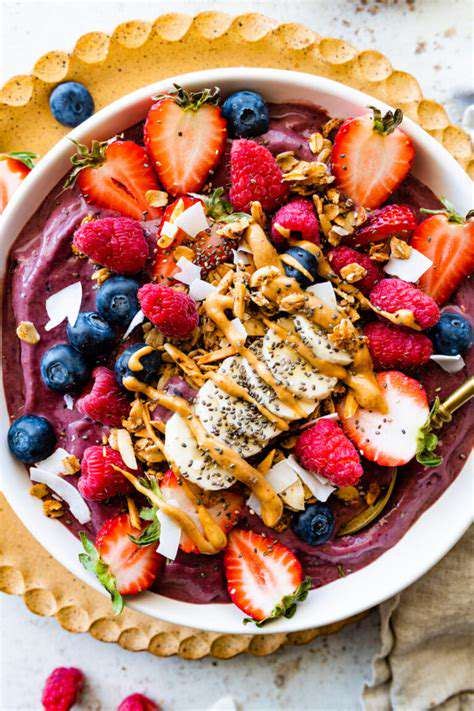 ProteinPowerhouseSmoothieBowlsforaPost-WorkoutTreat